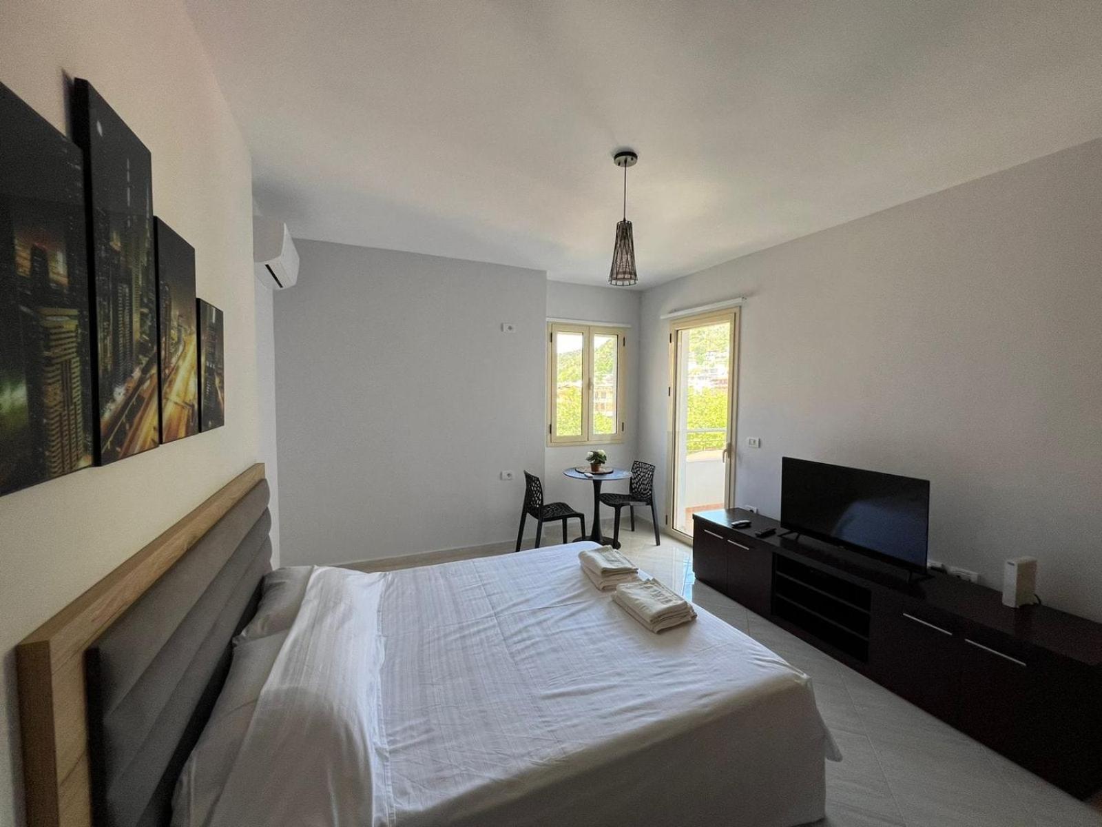 Cozy Apartments Near The Sea فلورا المظهر الخارجي الصورة